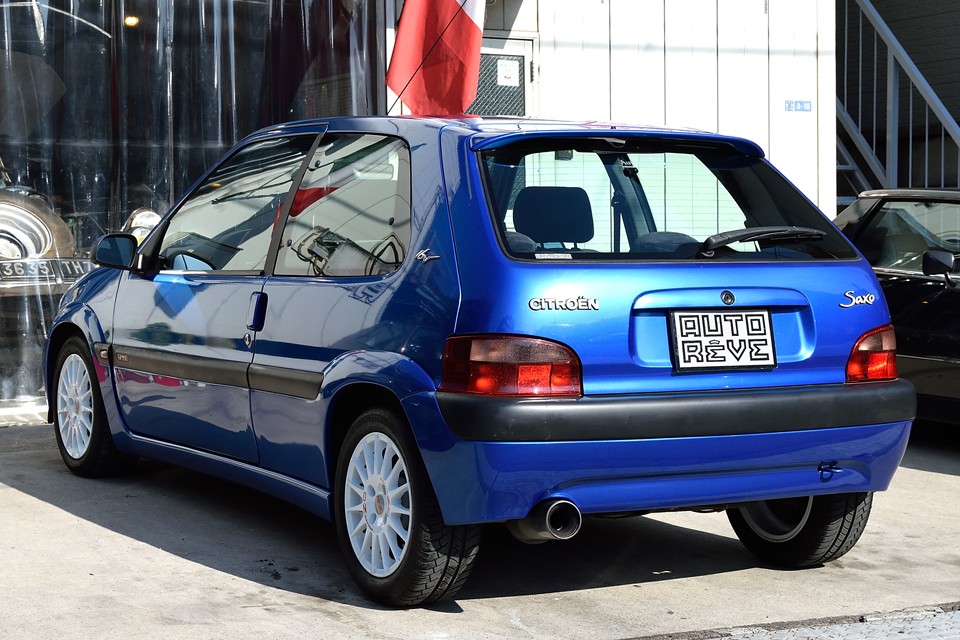 内外装ともに清潔感のある美車ですが、走行距離が少し多いので格安でのご提供です！