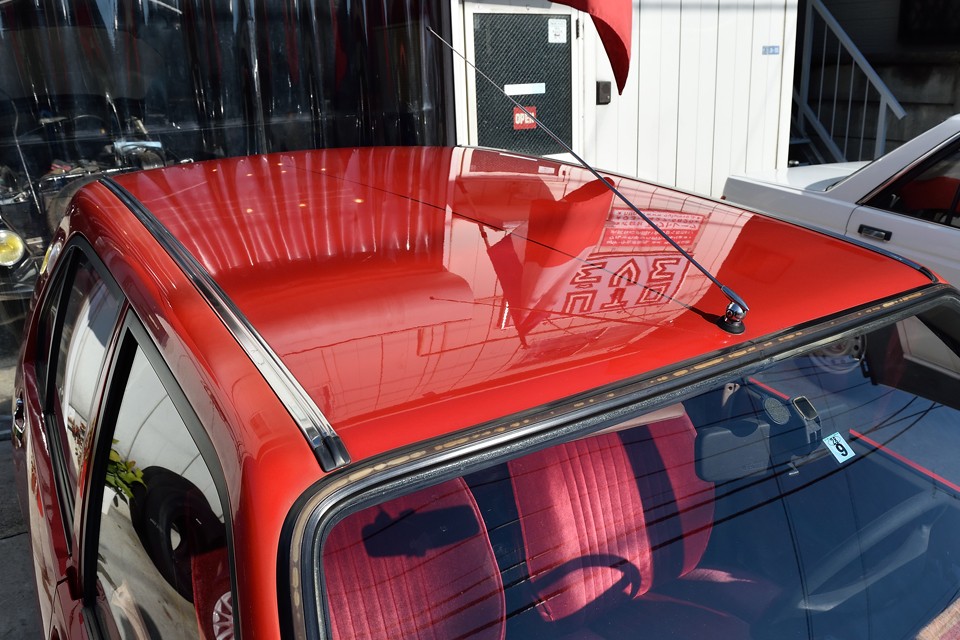 ルーフは以前に弊社で補修塗装しておりますのでご覧の通り！