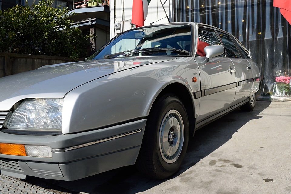 塗装状態はもちろん、目立つキズ、凹みの無いのがお判りいただけるかと思います。