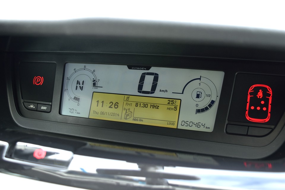 実走行5.1Km！BMWとの共同開発でC5、DS3、DS4にも搭載される1.6L直噴ターボエンジンはタイミングチェーンなので安心です！