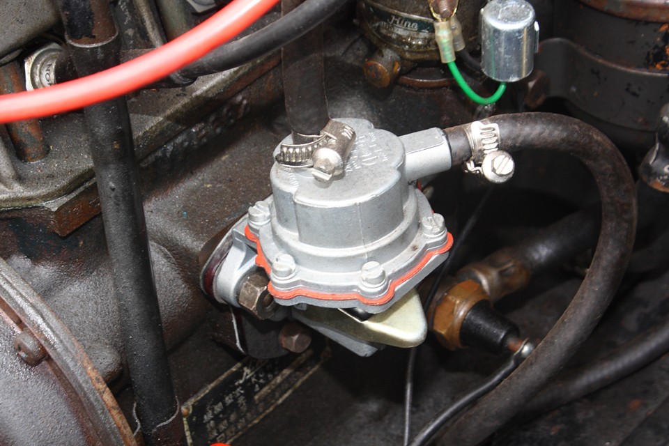 燃料ポンプは交換済み！肝心なところですからね。