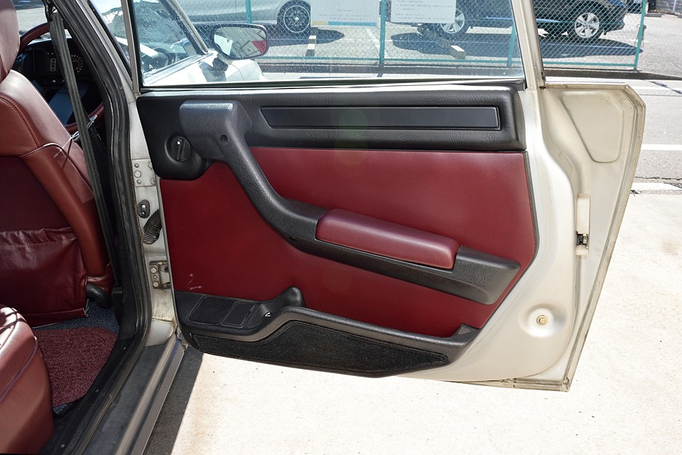 ん？オープナーはどこ？　それは現車を見てのお楽しみということで…。