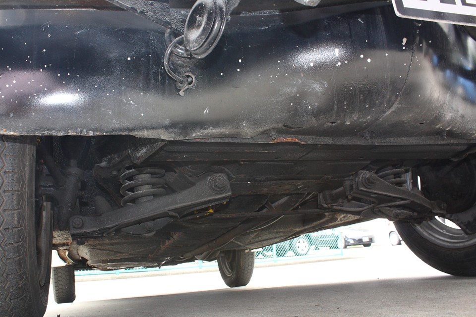 フロント下廻り！これは良い状態だと思います。