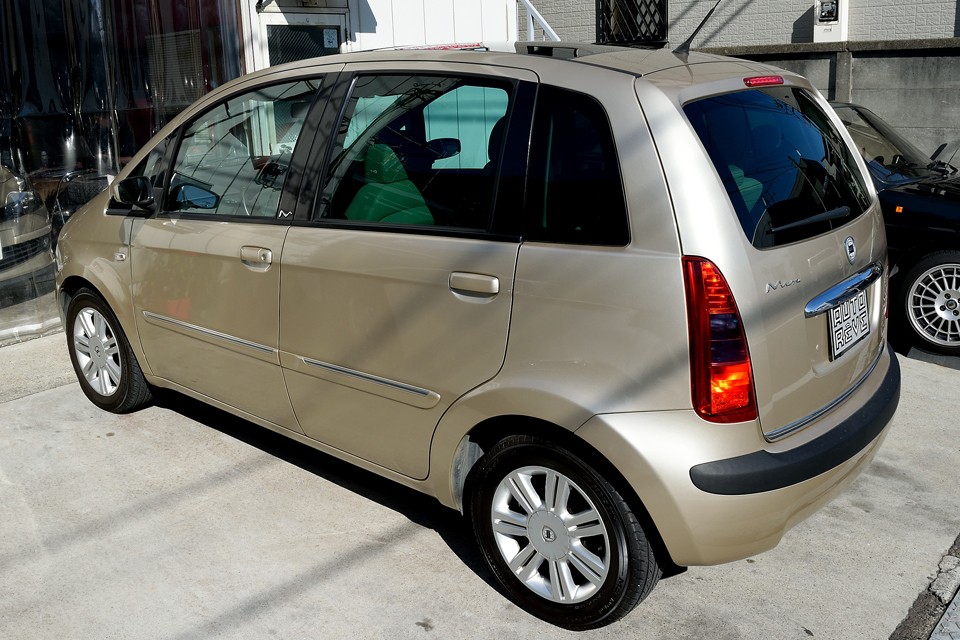 それにはきっと特別な理由があるのではないかと…。