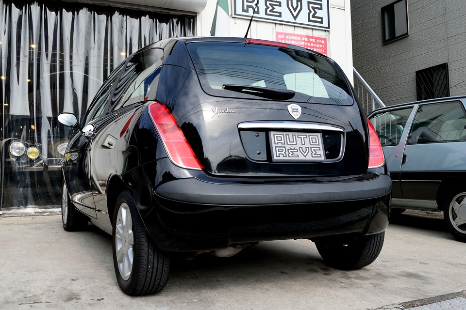 特にリアはハッチバックならではの構造を生かした素晴らしいデザイン！