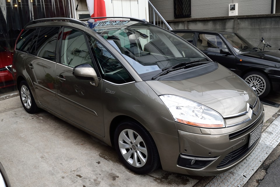 スペインに住むフランスで活躍した画家・・・誰もが知る、あの巨匠の名の付いたピカソ・・・。