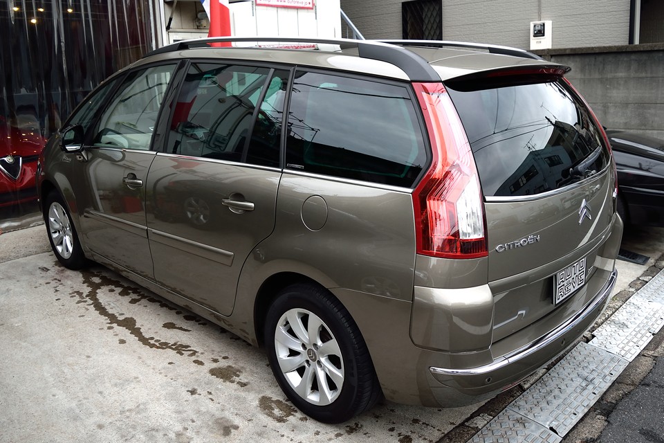 画家ピカソがそうであった様に、様々な時代を経たシトロエンが造り上げたシトロエンC4ピカソ。