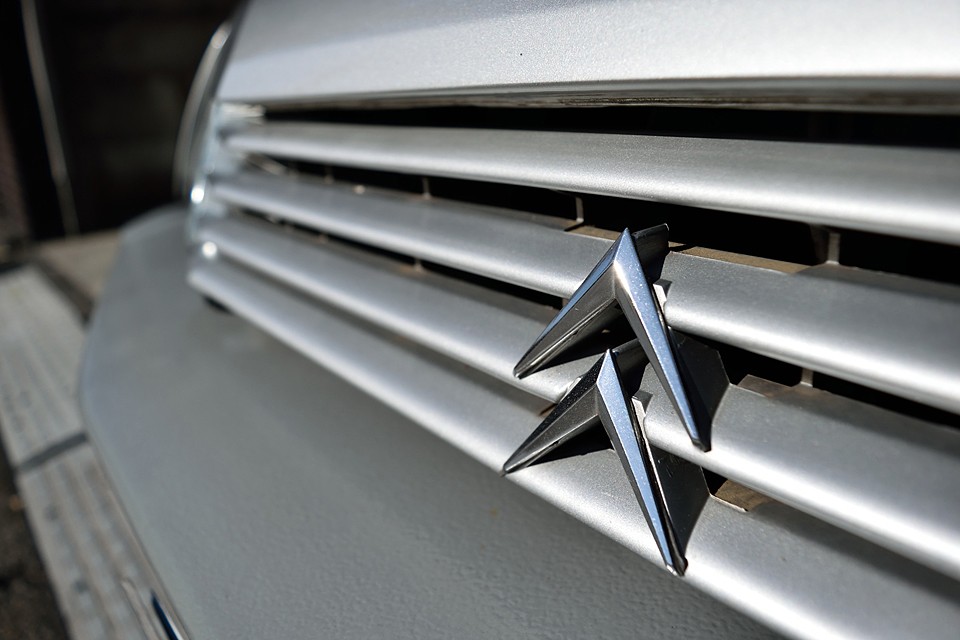 シトロエンの誇りを感じさせるには十分ではないかと…。