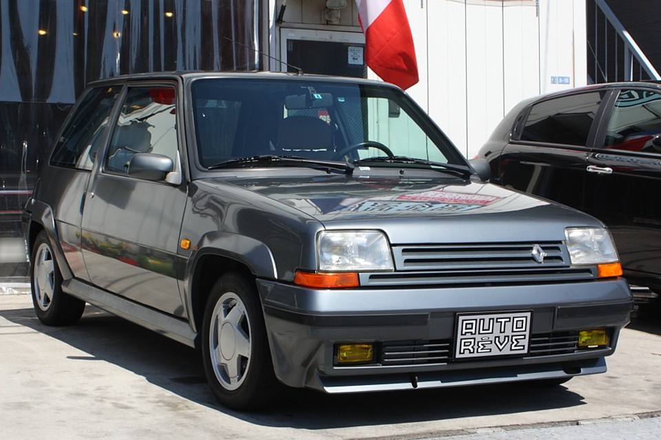 1991（平成3）年式ルノーサンクGTターボ！まさしくかっ飛びフレンチHOTハッチ！