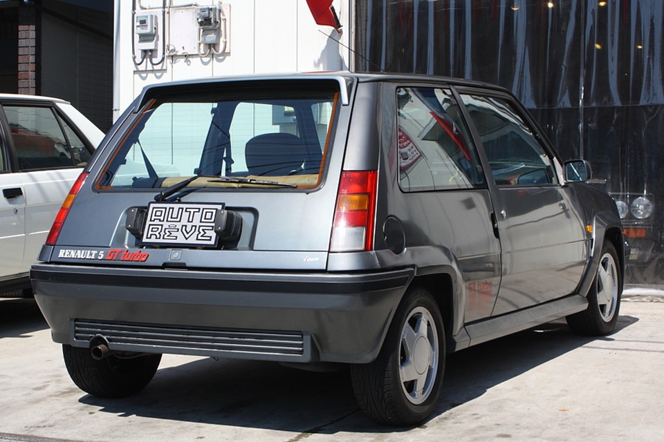 毎度感動してしまうガンディーニデザイン！特にこのGTターボはガンディーニ濃度高し！