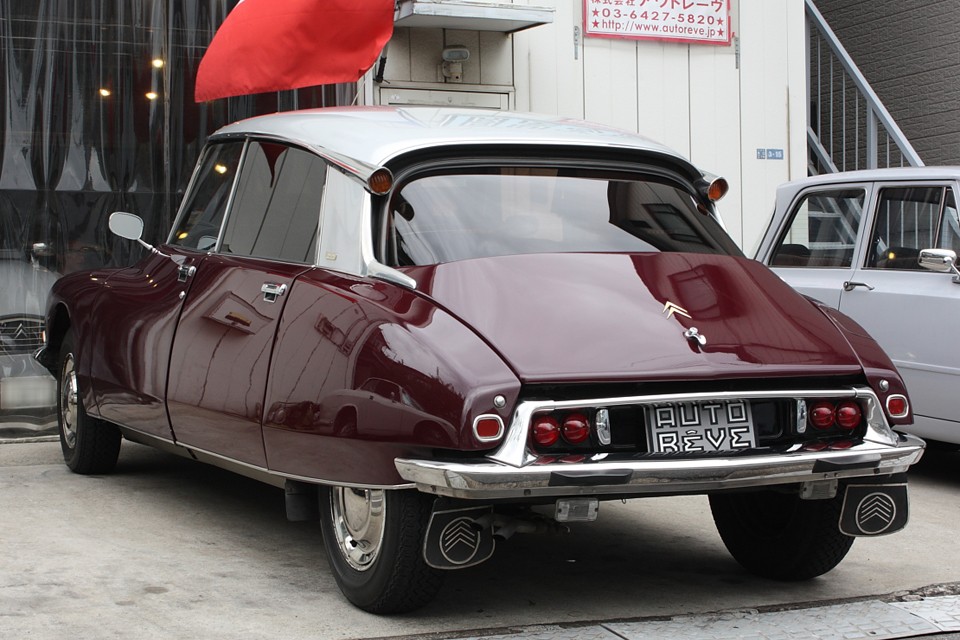 現オーナー様よりの委託販売車ですので現状販売となりますが、弊社にて納車整備、名義変更してのお引き渡しとなりますので、ご安心いただけると思います。