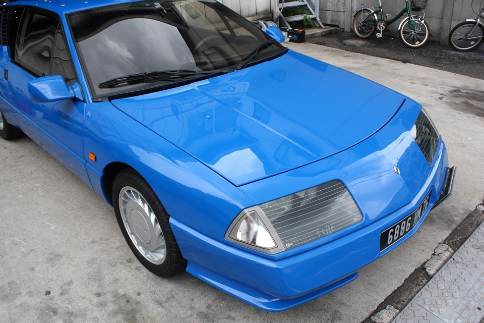 塗装状態の良さ、チリの合ったカチッとした状態がお判りいただけると思います。