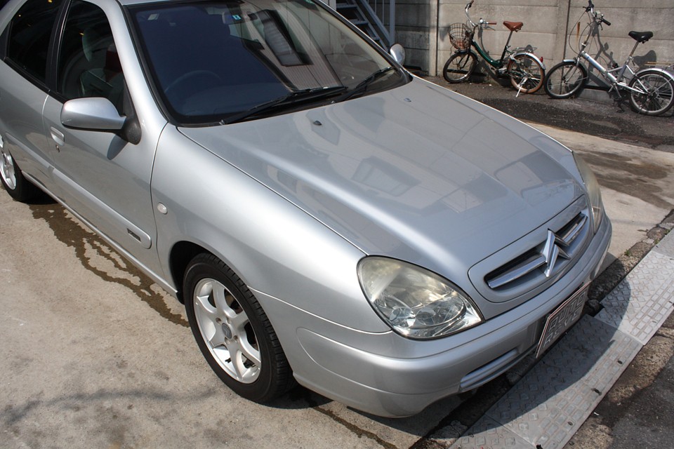 良く見ればもちろん小キズはありますが、塗装状態も良く、かなり清潔な印象の個体です。