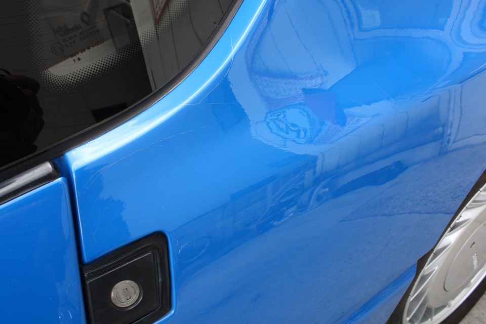 唯一、宿命とも言えるクラックがここに…。