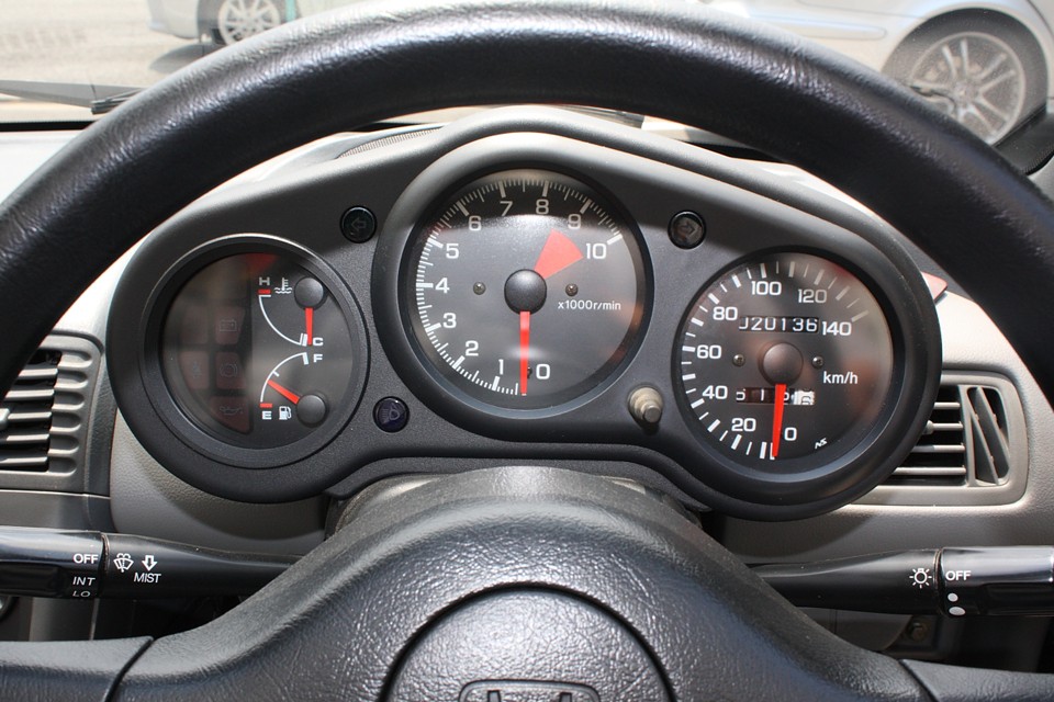 実走行2.0万Km！しかもただ距離が少ないだけじゃなくて、メンテを欠かさず良い状態ってのが素晴らしい！