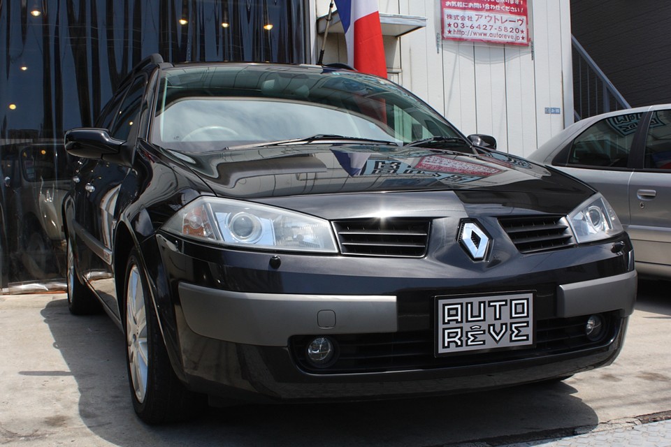 セダン以上に様々な使用状況に耐えうる細かな配慮が必要になるはずなのです。