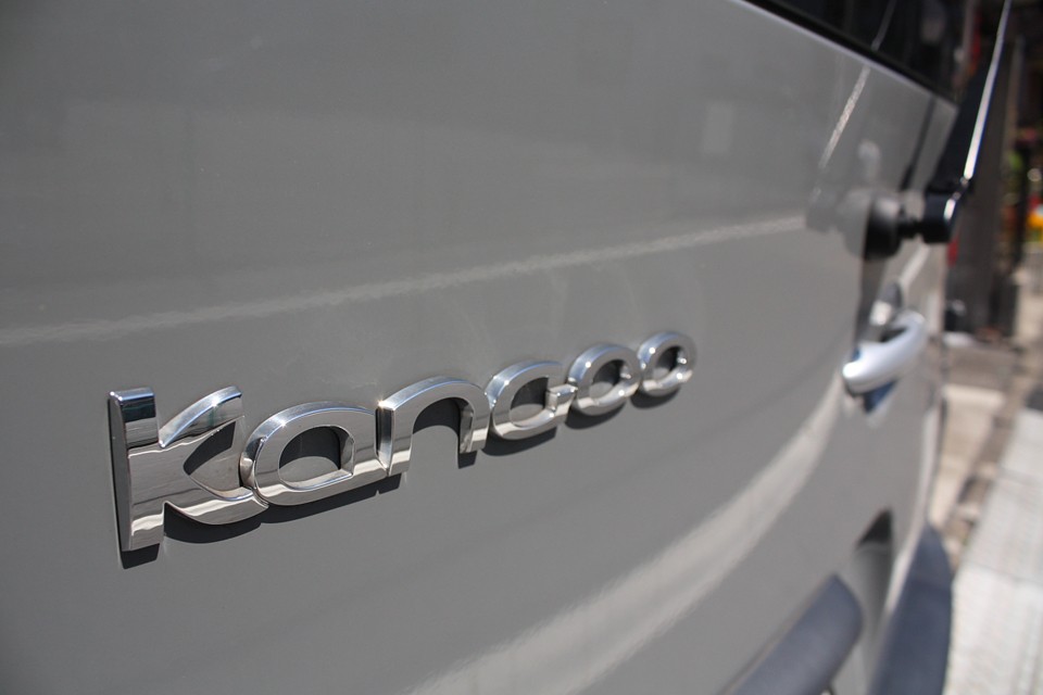 使い方はアナタ次第！懐の深さはピカイチのカングー！そしてなにより…。