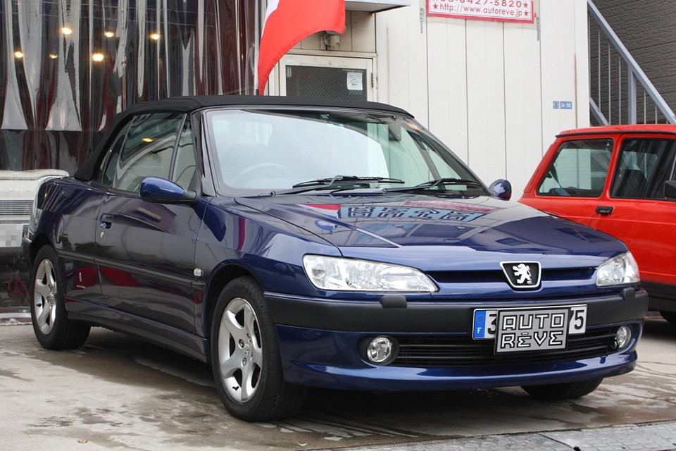 2002（平成14）年式プジョー306カブリオレ！下取車につき格安でのご提供です！