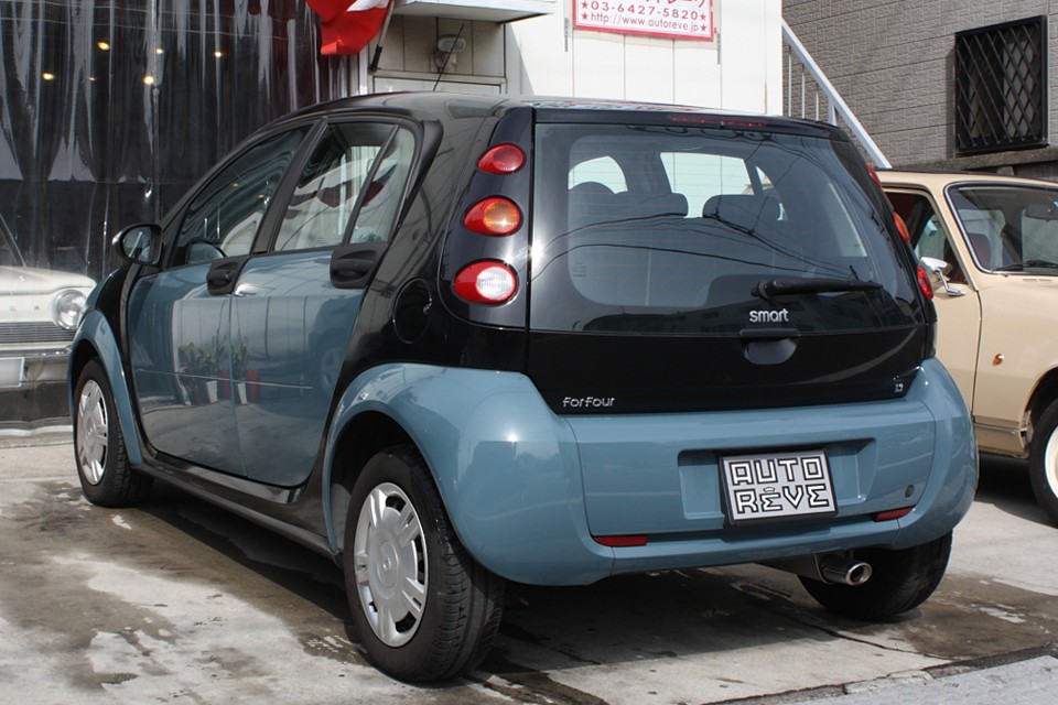 これは見て見ぬ振りは出来ないモデルではないかと…。う〜ん、スマート、やるなぁ。