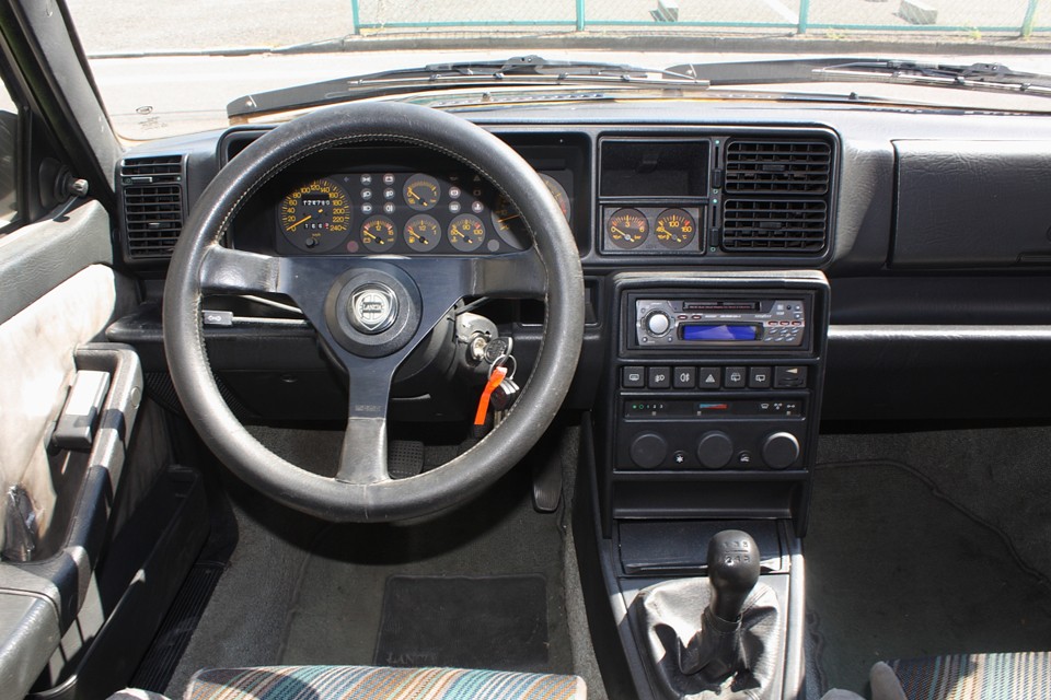 エアコンは…なんとバッチリ効いてます！