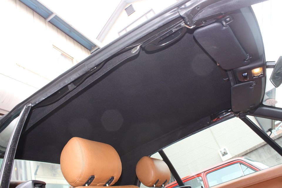 意外と見落としがちな幌の内側も、この通り！