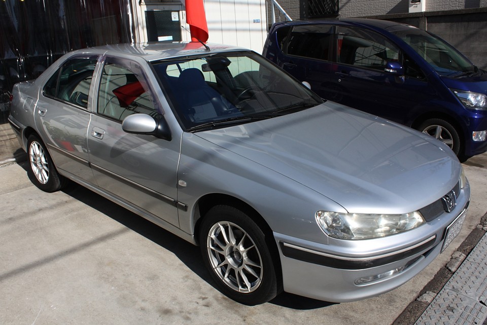 1996年から2004年の8年間もの長い間製造された406！