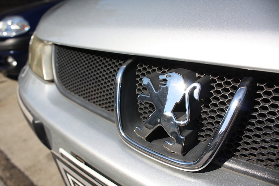 「家族で乗れて、しかも運転の楽しいクルマってなかなか無いなぁ…」とお悩みの貴方！