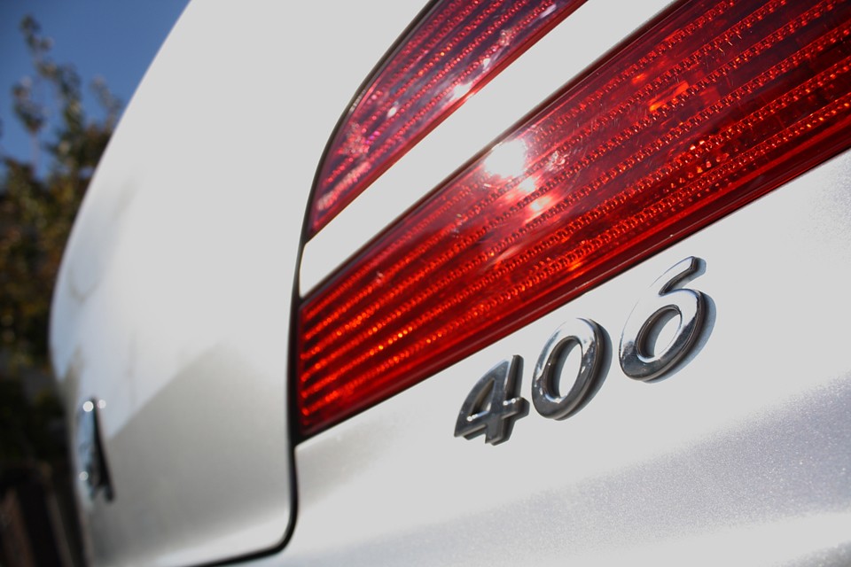 ふっふっふっ、これを忘れちゃぁいませんか？っと。