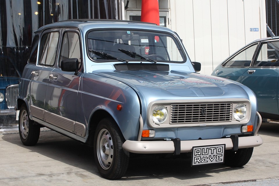 初度登録1992（平成4）年の極上ルノーキャトルGTL！この仕上がりは一見の価値あり！