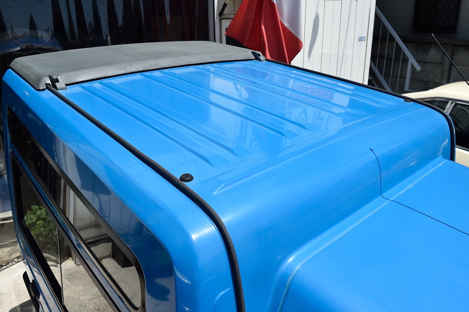 ツヤはイマイチですが、クリア剝がれや色褪せはありません！