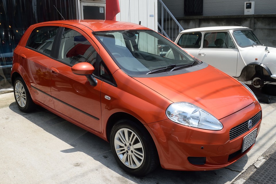 何故か少し懐かしい感じもするのに、決して古臭くないのは、やはりデザインの成せる技！