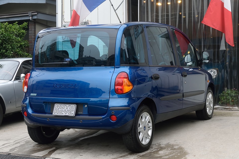 こんなにヘンテコ？！なのにシッカリとファミリーカーで運転も楽しい！さすがフィアット！