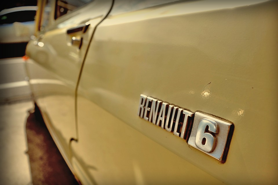 初めて乗っても、あたかも何十年も乗っているかの様にシックリとくる・・・。