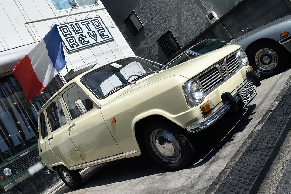 「ルノー6」と答えるのが最も正解に近いのではないかと・・・。