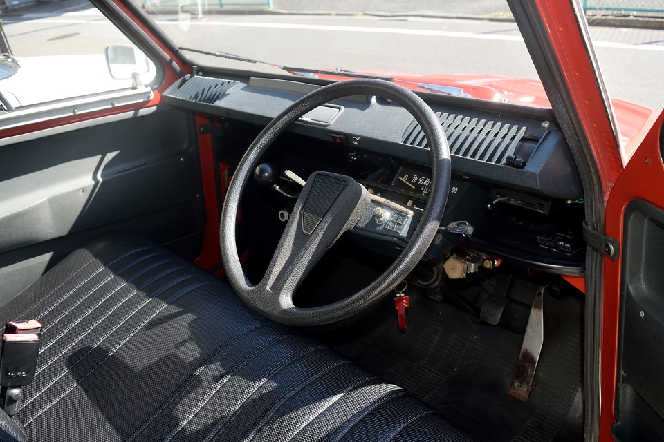 外気の取り入れ口が調整出来る形状にぃ～！もはやセレブ仕様？！