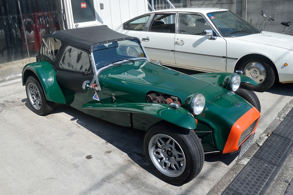 「これじゃあ雨漏りしそう！」とか言いたくなりますが、正確には最初から雨を完全に防げるものでは無い？！ので、「漏れる」は正しくないのではないかと・・・。