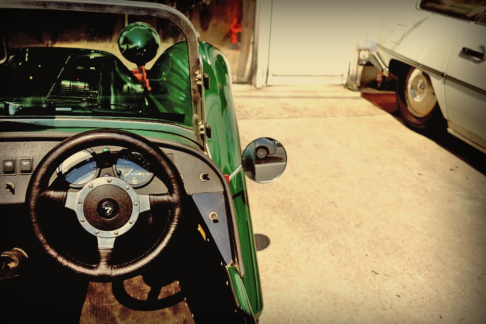 コーリンチャップマンも堪能したであろう、エキゾーストノートを奏でる時・・・。