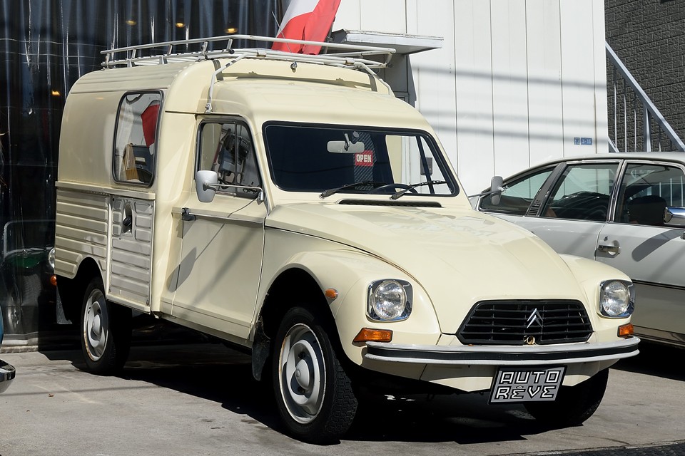 1982（昭和57）年式　シトロエン・アカディアーヌ！チョ～めずら！定員2名のキャンピング仕様車！自家用車としてももちろんどうぞ！