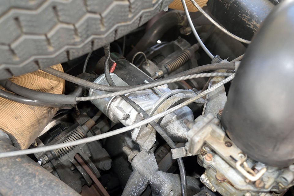 スターターは交換して間もない感じ・・・機関系では唯一と言っていい高額部品なので安心ですね。