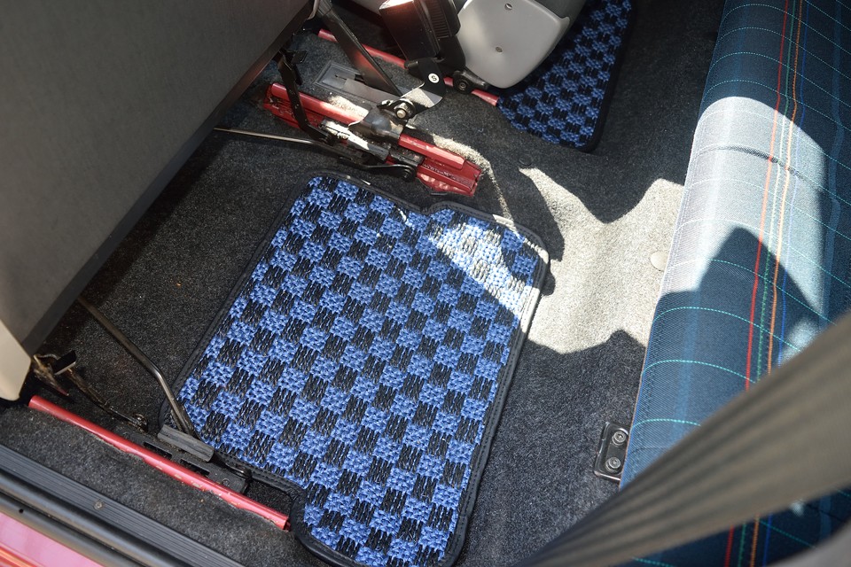 もちろんリアも！足元がちゃんとしてると気分もいい～！