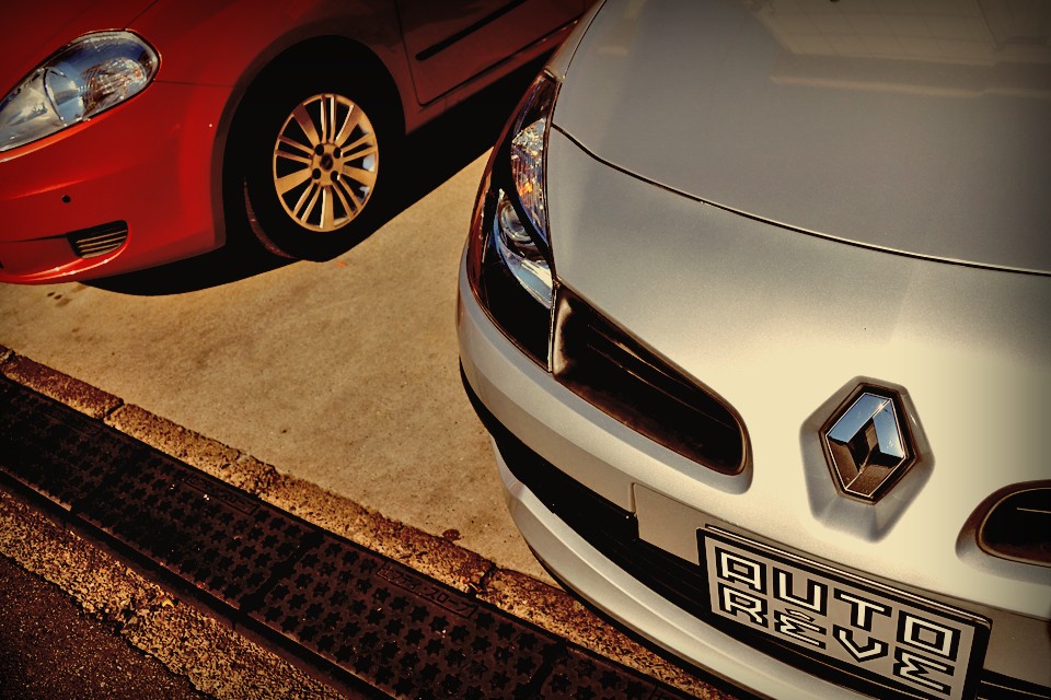 バットマンにはアルフレッド、アイアンマンにはジャービスという優秀な執事が居ましたが・・・。