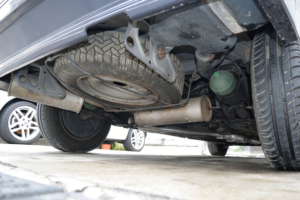 おっと忘れるところでした。平成27年1月に中古マフラーですが中間とリアが交換済です。こりゃ安心！