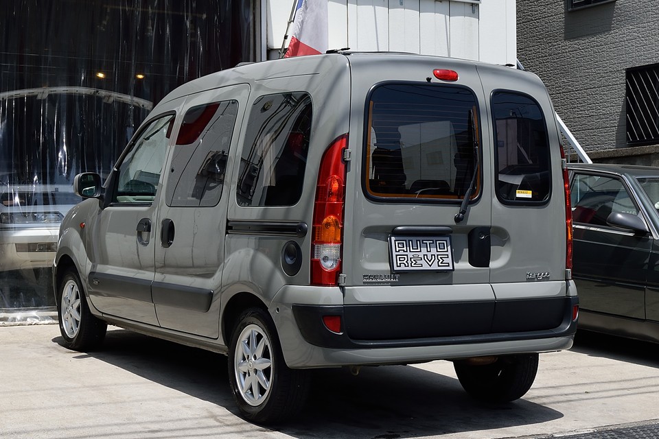 むしろこの色設定が無かったことが不思議！それほど自然で、しかもセンスを感じさせる仕上がりなのです！