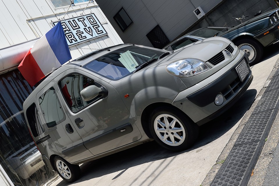 白と黒の間の自由空間！・・・ほら、あなた色がハッキリ見えてきたはず！いかがですかぁ～！