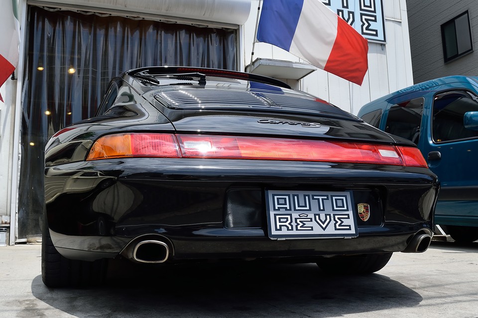 ポルシェと言えば、正確無比、精密機械、工業製品としての最高峰・・・みたいな事ばかりで語られてきたけど、実は・・・。