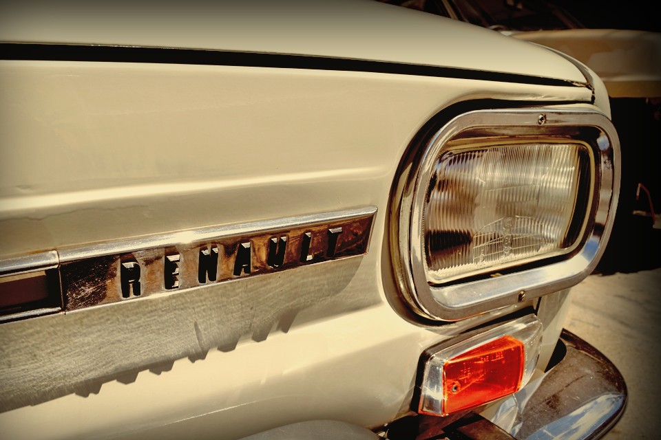 それは、ルノーの開発陣が想像した以上に、そのじわじわくるスタイリング（笑）も含め、見事に新たな価値を創造しているのではないかと・・・。