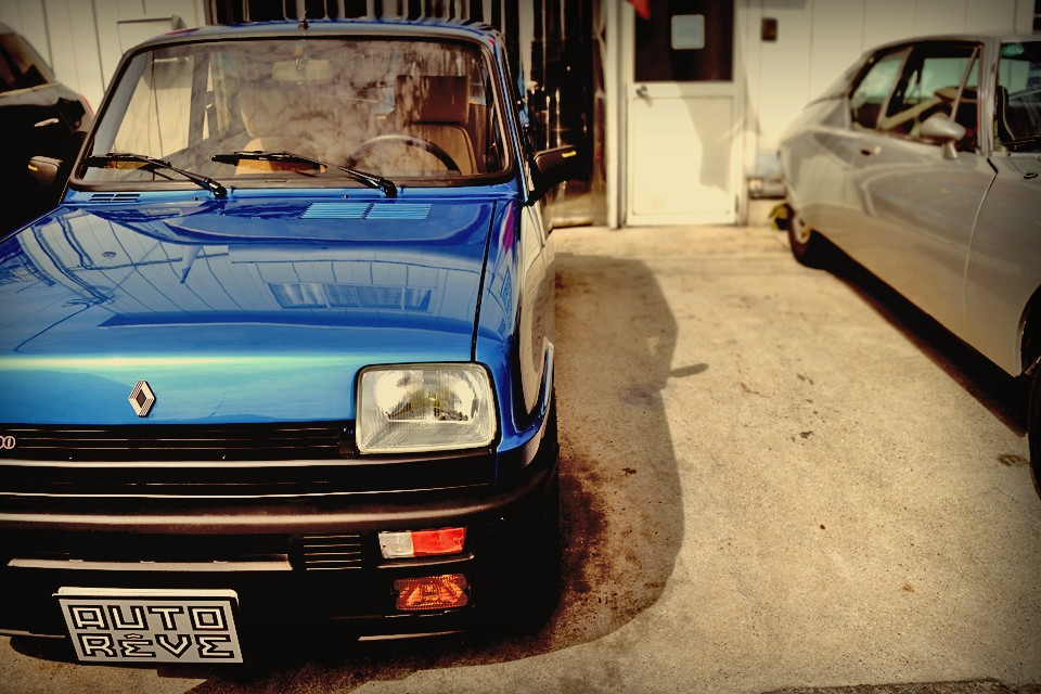 そんな事を想い出しながら、久しぶりに引っ張り出して聴いたデビット・ボウイの名曲Changesの、あのフレーズが耳に残って・・・。