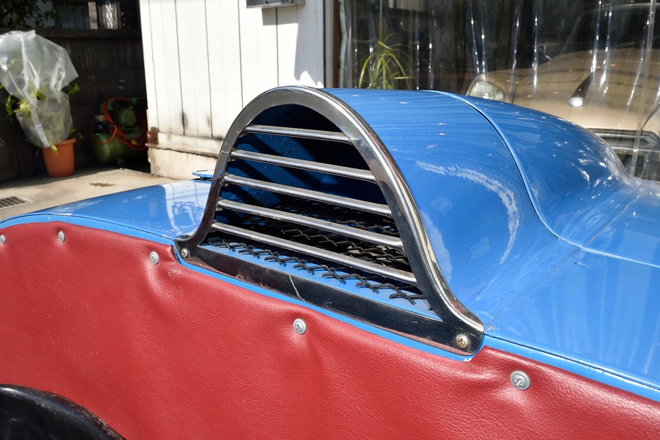 ただお金があるから買うという行為とは違い、それ以上の想いがなければ、ここでこうしてご紹介は出来なかったはずなのです・・・。