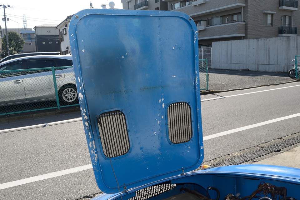 R1063の標準キャブはSOLEX製の30φですから、前述のノーマルR1063スペックからも更に大幅なパワーアップは必至なのです！