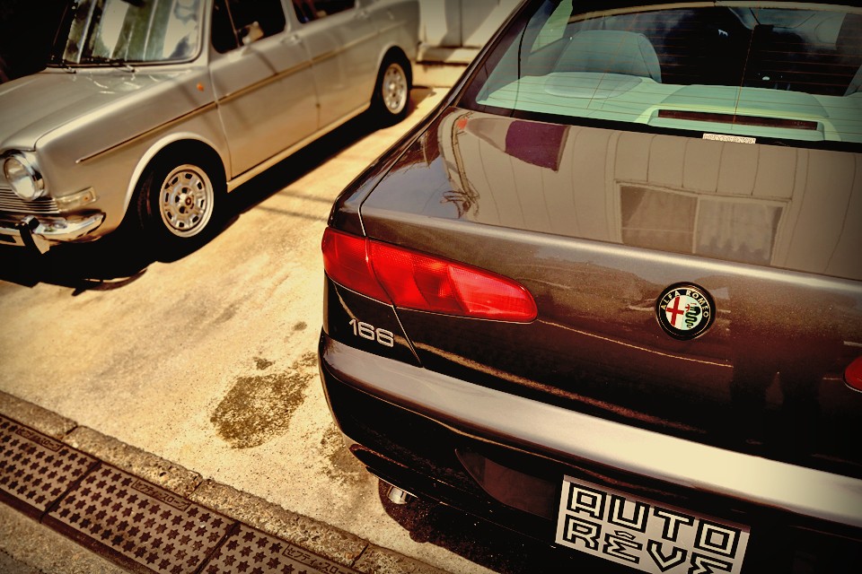 理解に苦しむ難解な抽象画でも無ければ・・・。